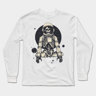 dead astronaut Long Sleeve T-Shirt